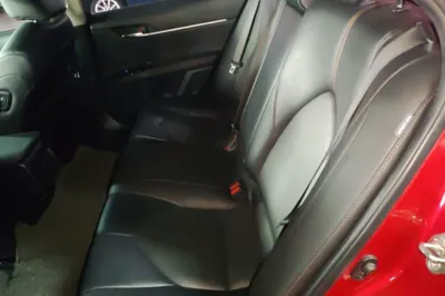 Toyota Camry 2018, 75300 км, за 75220.98 CNY - фото 18