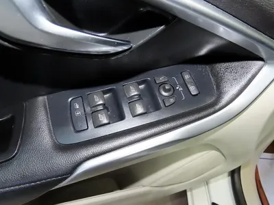 Volvo V40 2016, 187373 км, за 7400000 KRW - фото 13