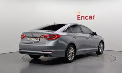 Hyundai Sonata 2015, 149648 км, за 7000000 KRW