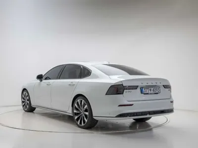 Volvo S90 2026, 594 км, за 59500000 KRW