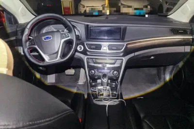 Geely Auto Emgrand GT 2016, 163800 км, за 29290.67 CNY - фото 18