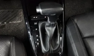 Kia Stonic 2019, 136732 км, за 9200000 KRW - фото 9