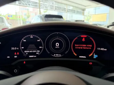 Porsche Taycan 2022, 13509 км, за 158000000 KRW - фото 8