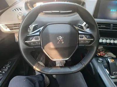 Peugeot 5008 2018, 63300 км, за 53900 CNY - фото 3