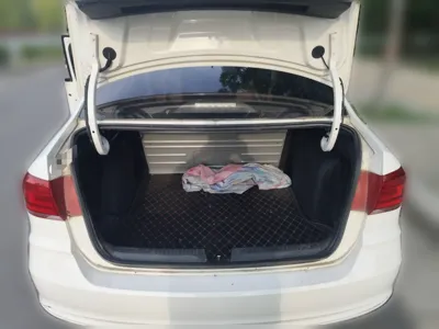 Volkswagen Santana 2018, 48100 км, за 44343 CNY - фото 16