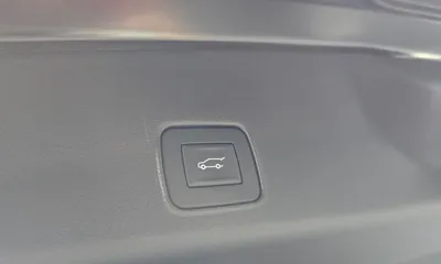 ChevroletGMDaewoo Trailblazer 2023, 48682 км, за 24500000 KRW - фото 30