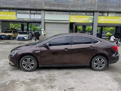 Luxgen Luxgen 5 2016, 132000 км, за 9800 CNY - фото 7