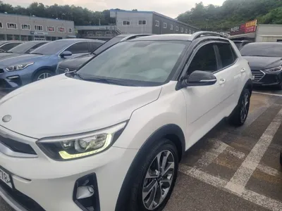 Kia Stonic 2018, 67888 км, за 10900000 KRW