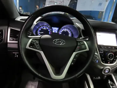 Hyundai Veloster 2015, 110300 км, за 8800000 KRW - фото 11