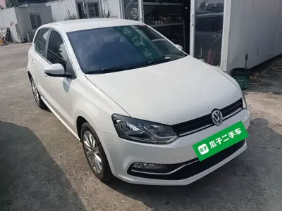 Volkswagen Polo 2014, 69400 км, за 42077.35 CNY