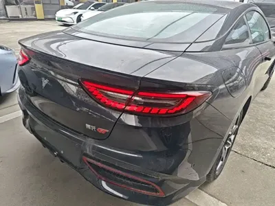 NETA Neta GT 2026, 100 км, за 118300 CNY - фото 8