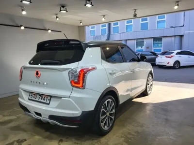 KG_Mobility_Ssangyong TIBOLI 2017, 61609 км, за 8900000 KRW