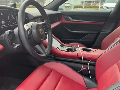 Porsche Taycan 2025, 28813 км, за 159250000 KRW - фото 8