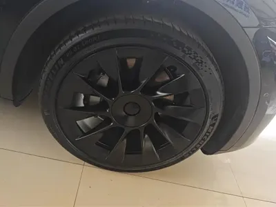 Tesla Model Y 2023, 69800 км, за 163299 CNY - фото 6