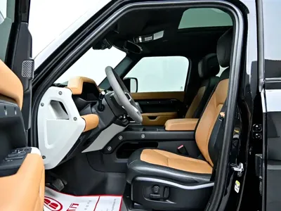 Land Rover Defender 2024, 52000 км, за 609000 CNY - фото 11