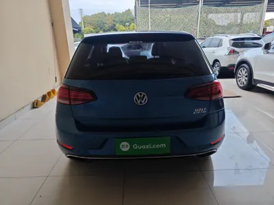 Volkswagen Golf · 2018 год