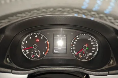 Volkswagen Passat 2015, 78900 км, за 58369.19 CNY - фото 8