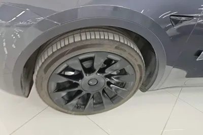 Tesla Model Y 2022, 54300 км, за 187411.43 CNY - фото 8
