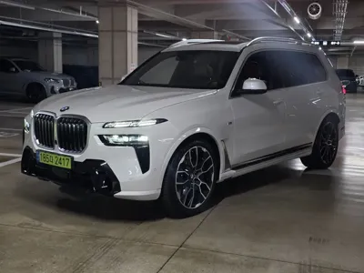 BMW X7 · 2025 год