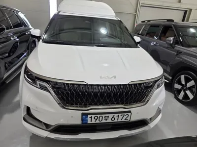 Kia Canival 2023, 15000 км, за 44400000 KRW