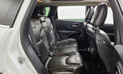 Jeep Cherokee 2016, 178385 км, за 5200000 KRW - фото 12