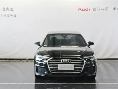 Audi A6L 2022, 43300 км, за 207800 CNY