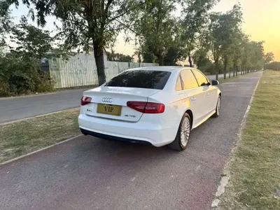 Audi A4L 2015, 99000 км, за 41800 CNY - фото 6
