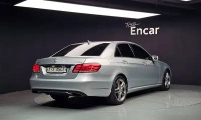 Mercedes-Benz E-Class 2014, 182722 км, за 8900000 KRW - фото 2