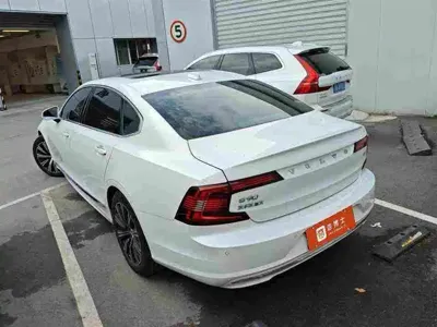 Volvo S90 2020, 33000 км, за 145000 CNY - фото 4