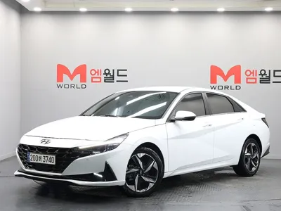 Hyundai Avante · 2023 год