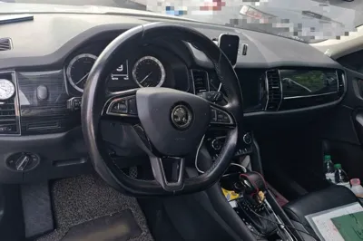 Skoda Kodiaq 2018, 182100 км, за 55138.33 CNY - фото 9