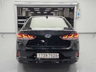 Hyundai Sonata 2018, 170889 км, за 6500000 KRW