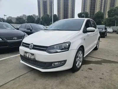 Volkswagen Polo · 2013 год