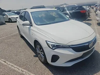 Buick Verano 2023, 30900 км, за 54800 CNY