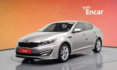 Kia K5 · 2011 год
