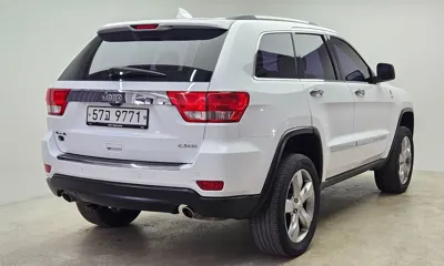 Jeep Cherokee 2013, 143910 км, за 7800000 KRW