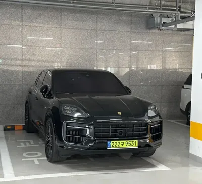 Porsche Cayenne · 2025 год
