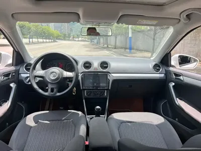 Volkswagen Jetta 2017, 104000 км, за 22799 CNY - фото 8