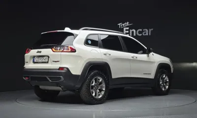 Jeep Cherokee 2019, 85544 км, за 16500000 KRW - фото 2