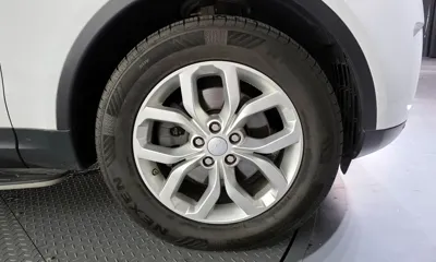 Land Rover Discovery 2018, 93169 км, за 18880000 KRW - фото 5