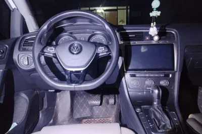 Volkswagen Golf 2017, 54000 км, за 54002.32 CNY - фото 10