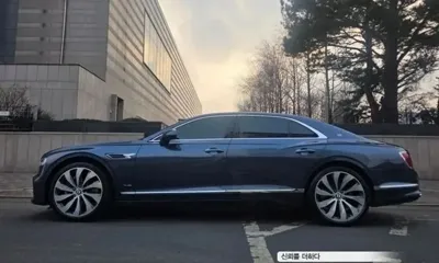 Bentley Flying Spur · 2020 год