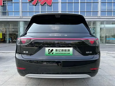 AITO 问界 AITO M9 2025, 12000 км, за 439799 CNY