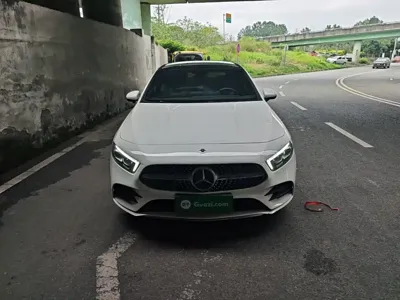 Mercedes-Benz A-Class 2021, 30600 км, за 105300 CNY