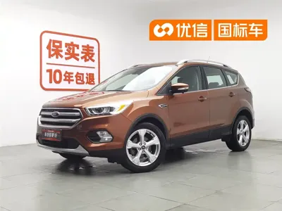 Ford Kuga · 2016 год