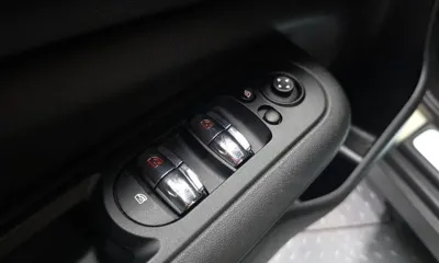 MINI Clubman 2020, 52905 км, за 16000000 KRW - фото 29