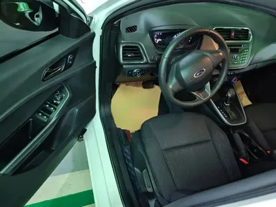 Ford Escort 2019, 102500 км, за 28600 CNY - фото 16