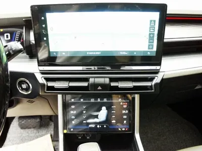 KG_Mobility_Ssangyong Torres 2023, 121001 км, за 14900000 KRW - фото 9