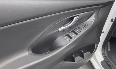 Hyundai i30 2018, 69235 км, за 12500000 KRW - фото 24
