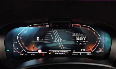 BMW 5-Series 2022, 37315 км, за 36600000 KRW - фото 8